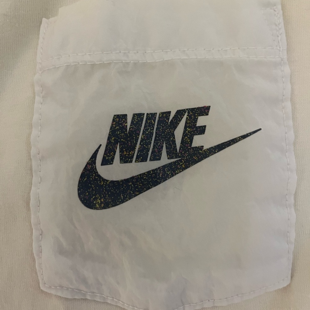 Nike tee